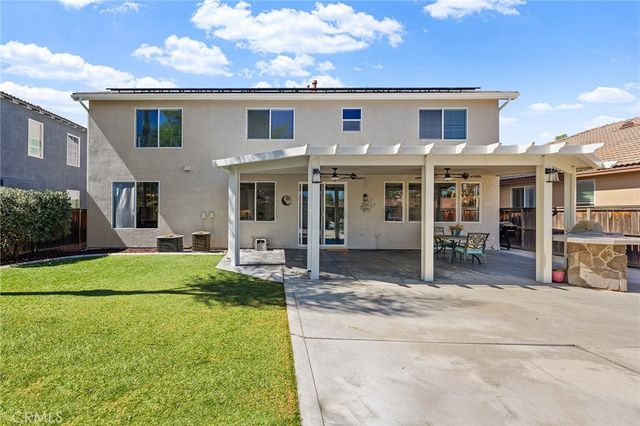 29687 Rossiter, Murrieta, CA 92563