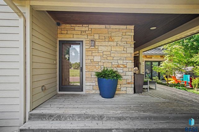 505 N Pasque Flower Trl Trail, Brandon, SD 57005