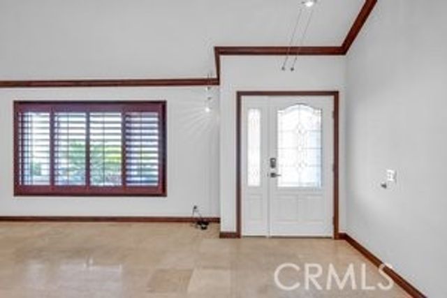 25152 Mammoth, Lake Forest (el Toro), CA 92630