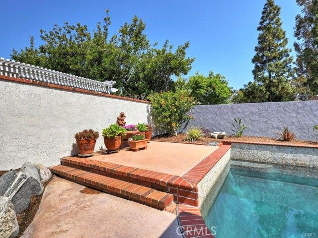 25152 Mammoth, Lake Forest (el Toro), CA 92630