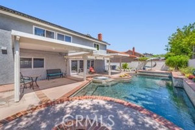 25152 Mammoth, Lake Forest (el Toro), CA 92630