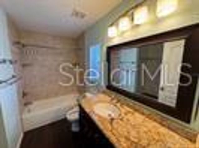 5722 TANAGERLAKE ROAD, Lithia, FL 33547