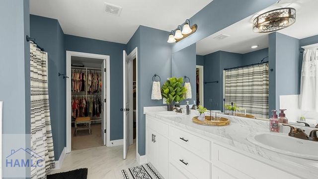 818 Kaitlyn Avenue, Odum, GA 31555