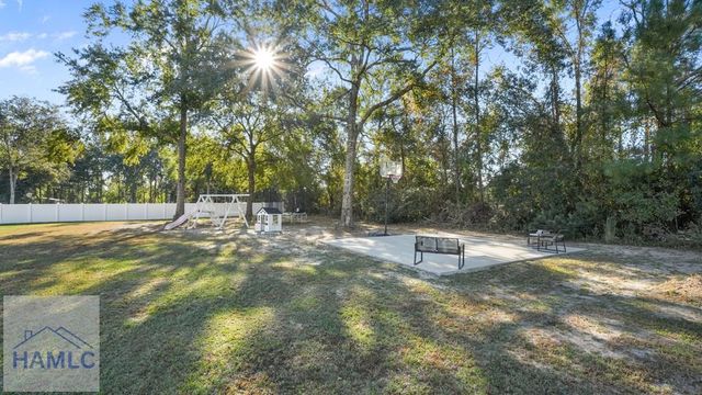 818 Kaitlyn Avenue, Odum, GA 31555