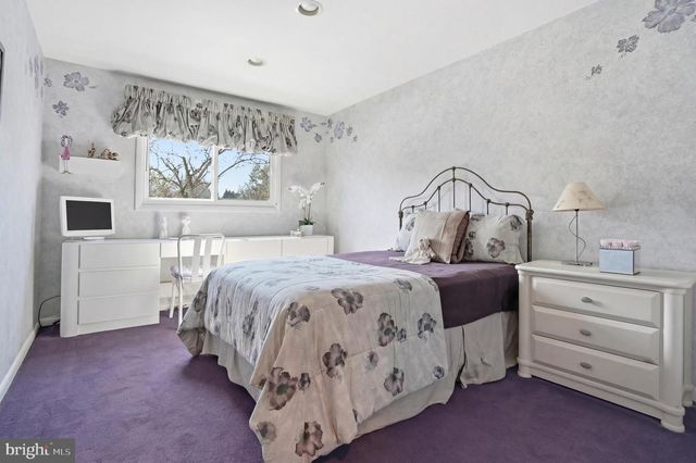 5 COLUMBINE CT, Baltimore, MD 21209