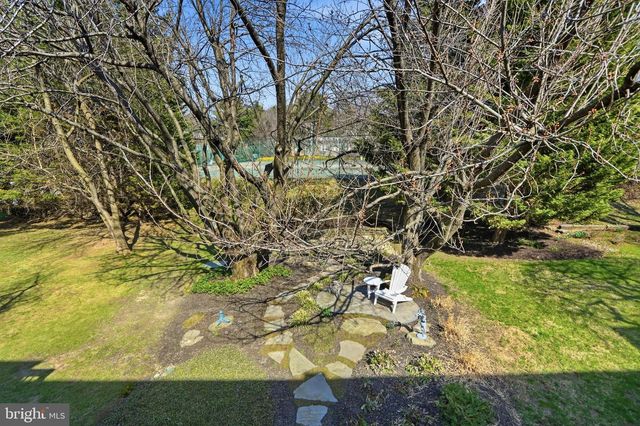 5 COLUMBINE CT, Baltimore, MD 21209