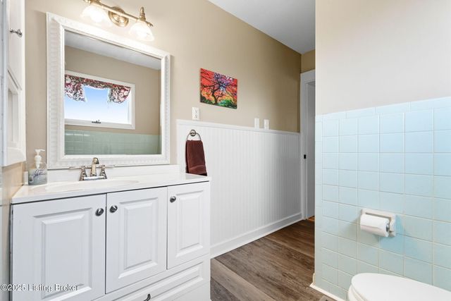 1860 Alfresco Pl, Louisville, KY 40205