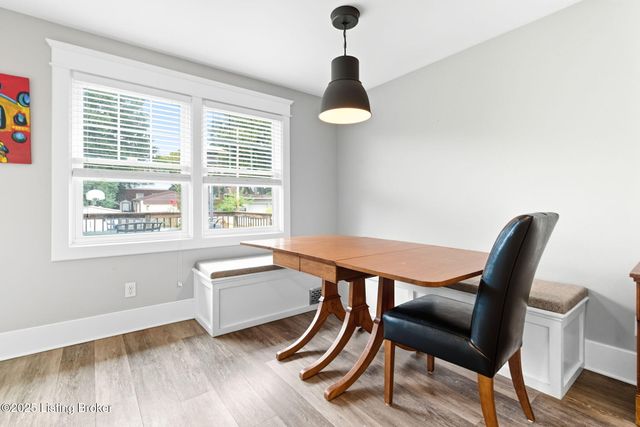 1860 Alfresco Pl, Louisville, KY 40205