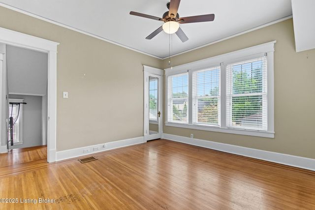 1860 Alfresco Pl, Louisville, KY 40205