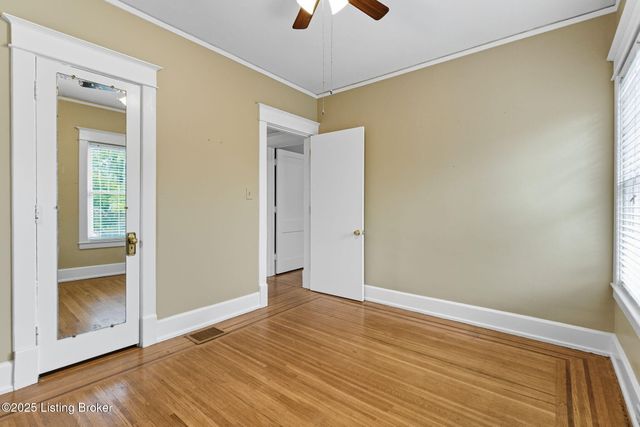 1860 Alfresco Pl, Louisville, KY 40205