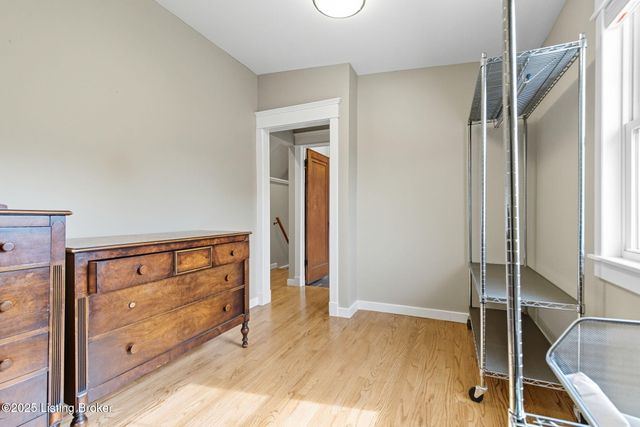 1860 Alfresco Pl, Louisville, KY 40205