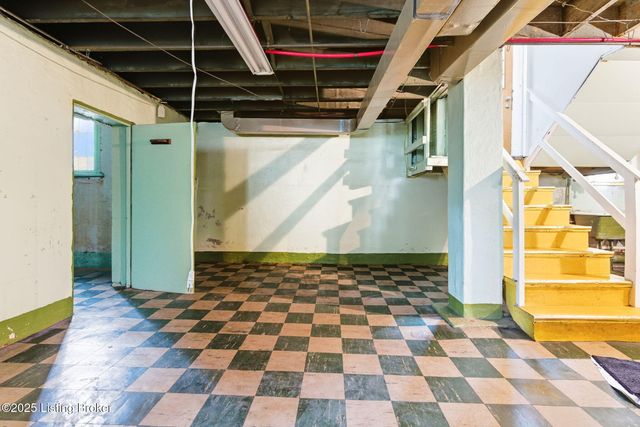 1860 Alfresco Pl, Louisville, KY 40205