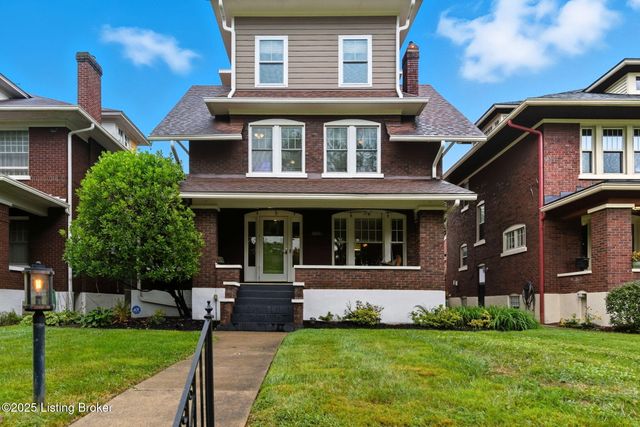 1860 Alfresco Pl, Louisville, KY 40205