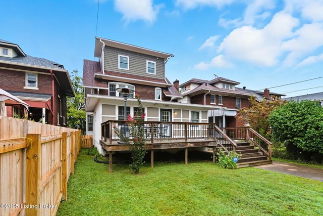 1860 Alfresco Pl, Louisville, KY 40205