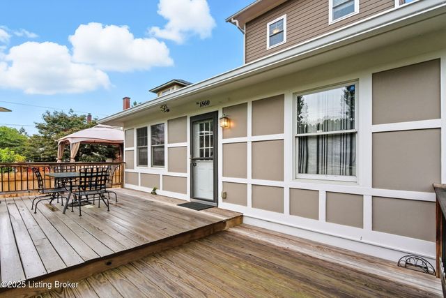 1860 Alfresco Pl, Louisville, KY 40205