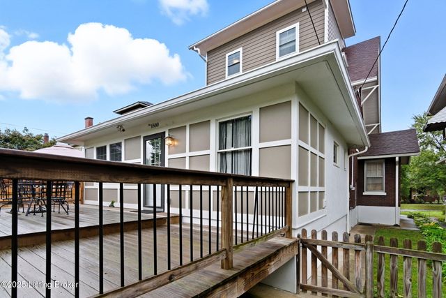 1860 Alfresco Pl, Louisville, KY 40205