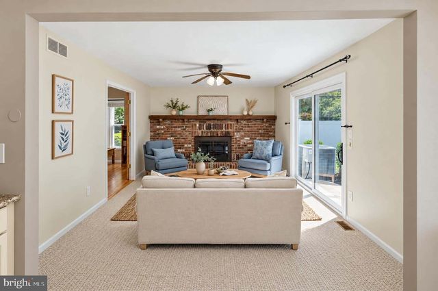 3 CARTWRIGHT DR W, Princeton Junction, NJ 08550