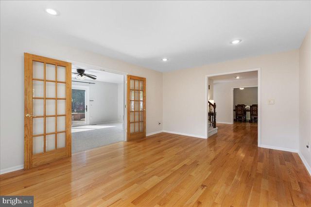 3 CARTWRIGHT DR W, Princeton Junction, NJ 08550