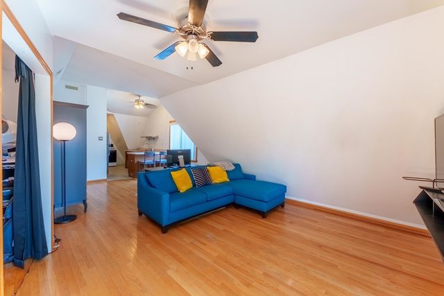 2555 N Mason Avenue, Chicago, IL 60639