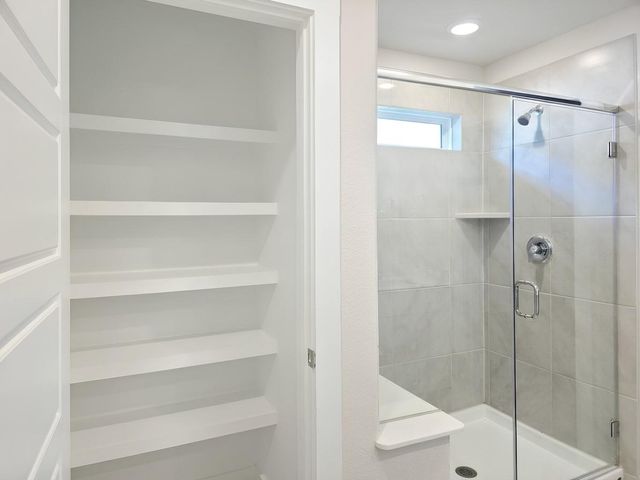 6912 California Black Oak Drive, Conroe, TX 77304