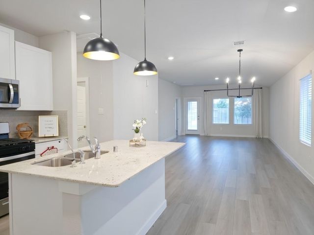 6912 California Black Oak Drive, Conroe, TX 77304