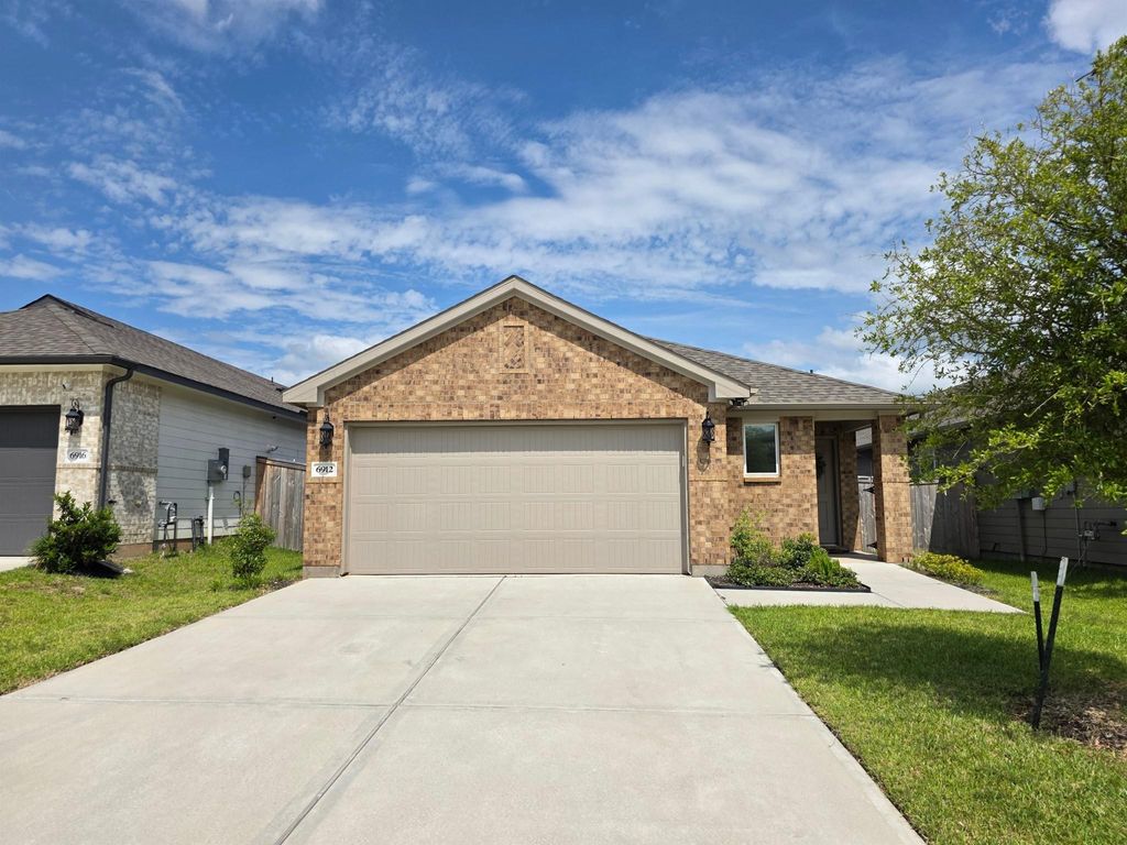 6912 California Black Oak Drive, Conroe, TX 77304