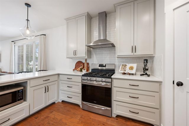 1301 West ST, Georgetown, TX 78626