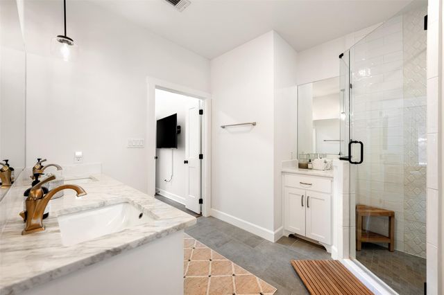 1301 West ST, Georgetown, TX 78626