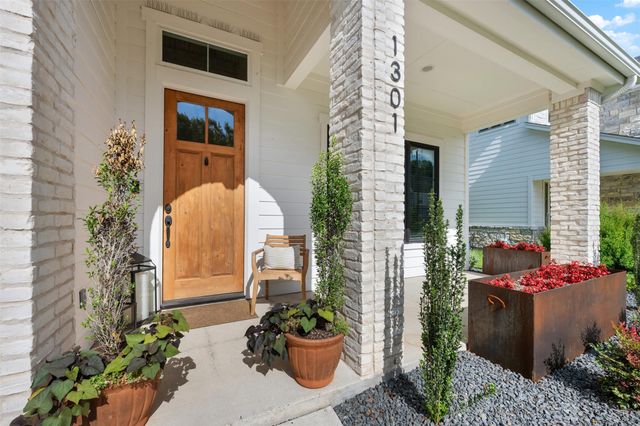 1301 West ST, Georgetown, TX 78626