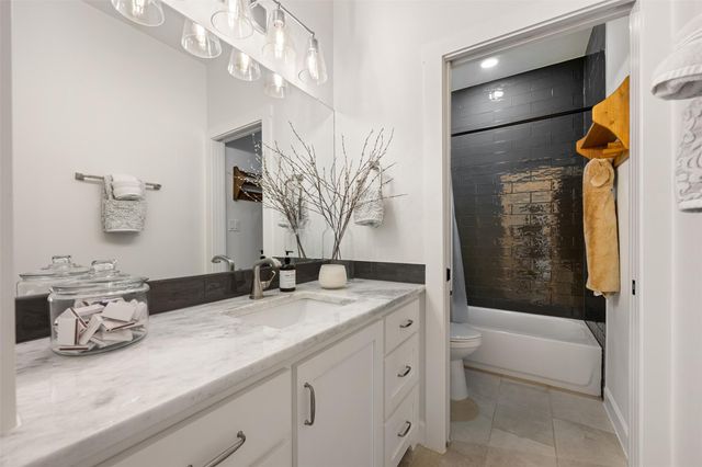 1301 West ST, Georgetown, TX 78626