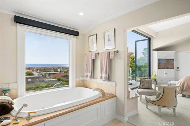 1509 Sandcastle Drive, Corona Del Mar, CA 92625