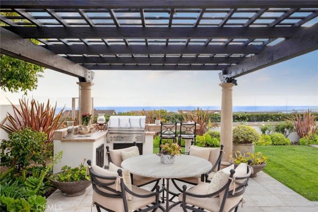 1509 Sandcastle Drive, Corona Del Mar, CA 92625
