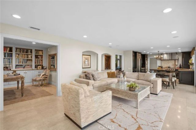 1509 Sandcastle Drive, Corona Del Mar, CA 92625