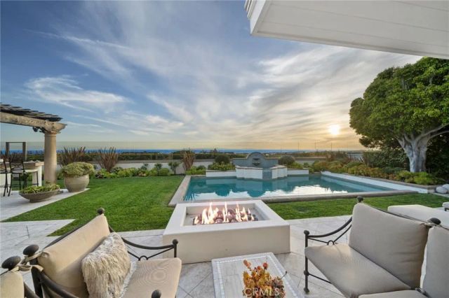 1509 Sandcastle Drive, Corona Del Mar, CA 92625