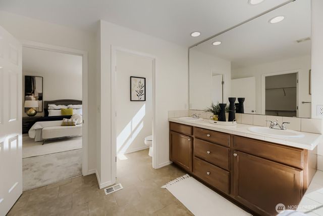 12933 NE 203rd Street, Woodinville, WA 98072