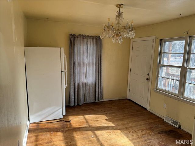 19 Bel Dere Drive, Fairview Heights, IL 62208