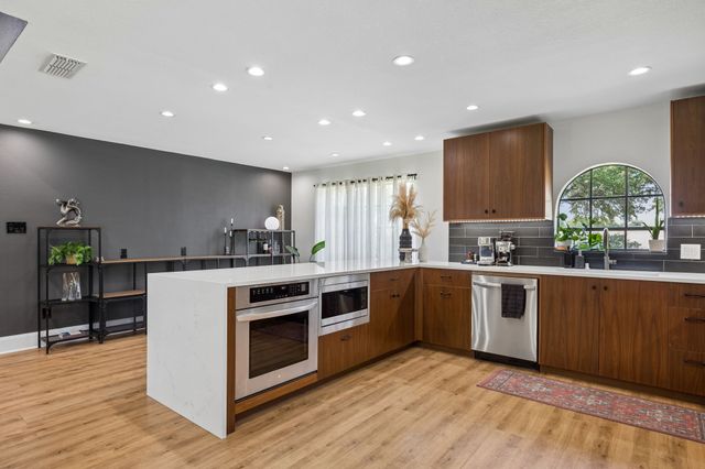 8839 Kingsley Road, Dallas, TX 75231