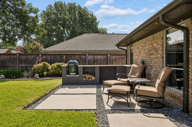 8839 Kingsley Road, Dallas, TX 75231
