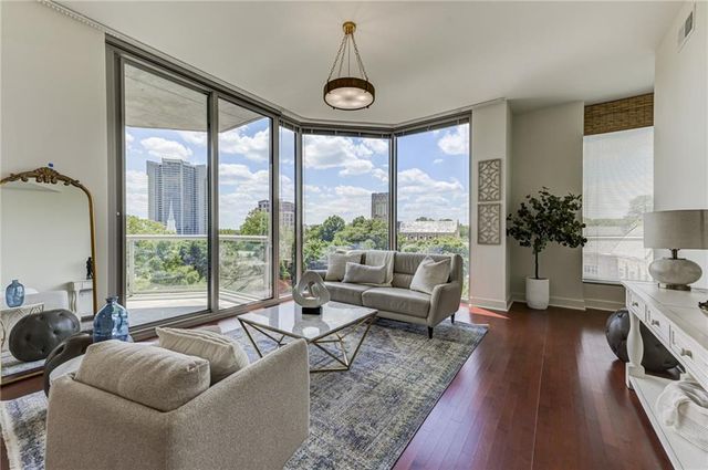 2795 Peachtree Road NE 602, Atlanta, GA 30305