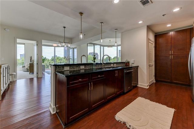 2795 Peachtree Road NE 602, Atlanta, GA 30305