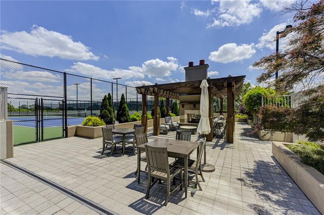 2795 Peachtree Road NE 602, Atlanta, GA 30305
