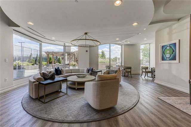 2795 Peachtree Road NE 602, Atlanta, GA 30305