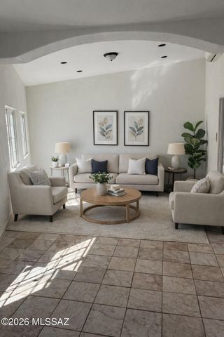 5940 E North Street, Tucson, AZ 85712