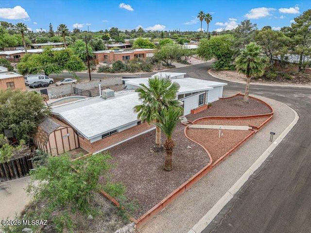 5940 E North Street, Tucson, AZ 85712