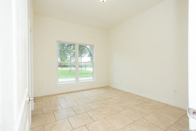 1910 Donaldson Ave, San Antonio, TX 78228