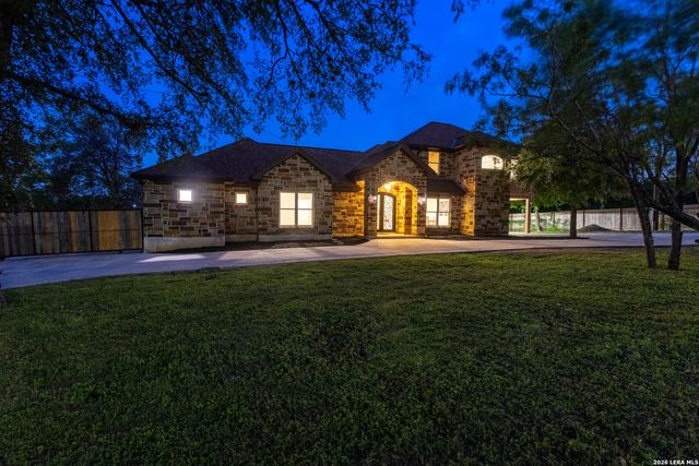 1910 Donaldson Ave, San Antonio, TX 78228