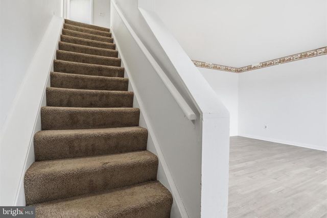 3104 GALAXY RD, Dover, PA 17315