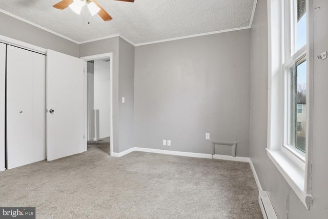 3104 GALAXY RD, Dover, PA 17315