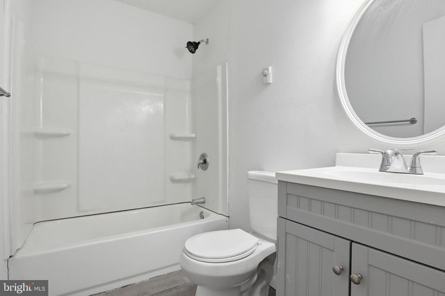 3104 GALAXY RD, Dover, PA 17315