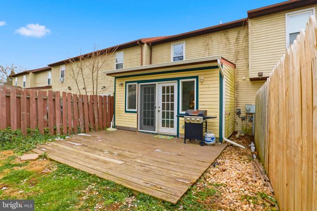 3104 GALAXY RD, Dover, PA 17315